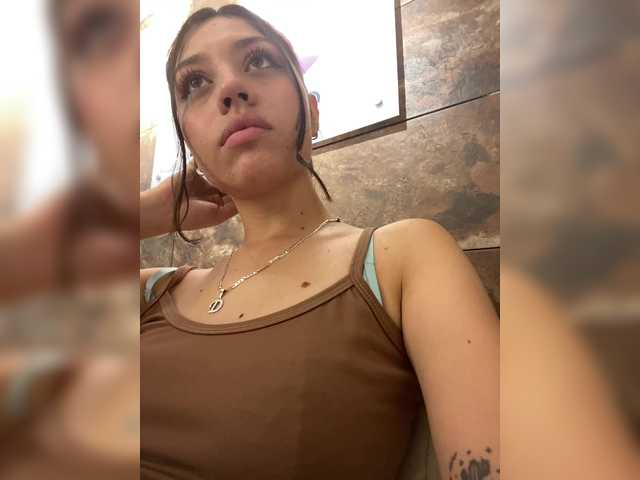 CheryelFoxx live cam on BongaCams