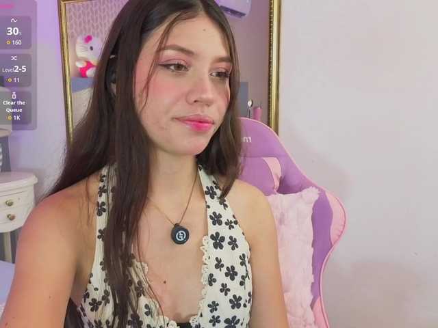 CheryelFoxx live cam on BongaCams