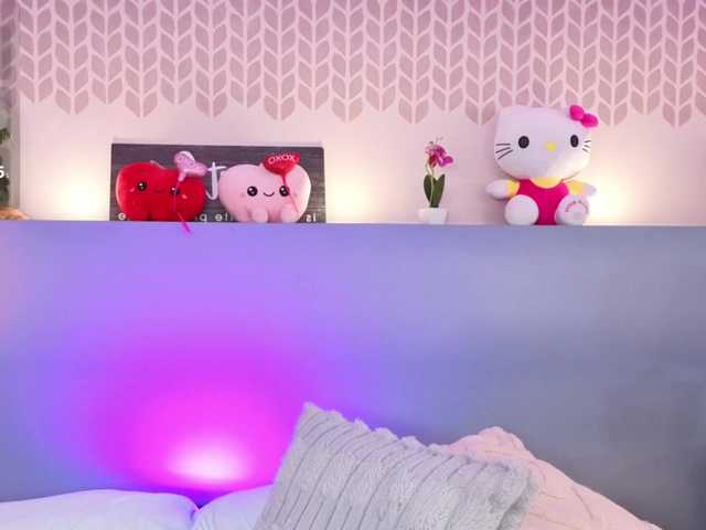 CheryelFoxx live cam on BongaCams