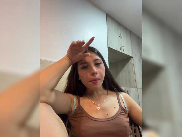 CheryelFoxx live cam on BongaCams