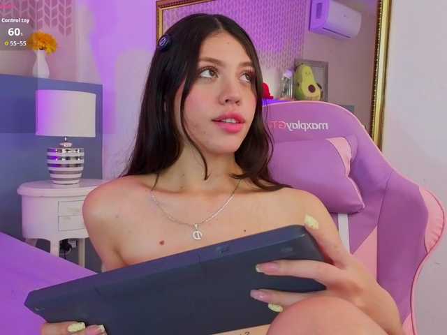 CheryelFoxx live webcam show