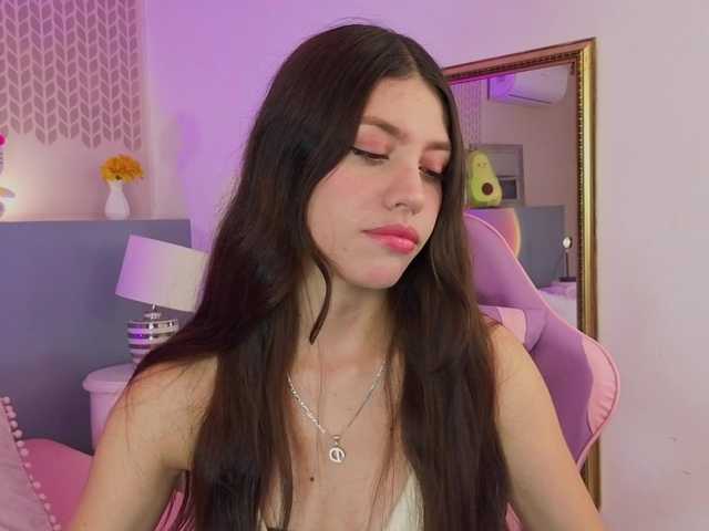 CheryelFoxx live cam on BongaCams