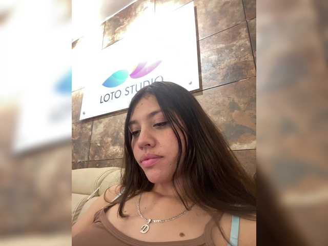 CheryelFoxx live cam on BongaCams