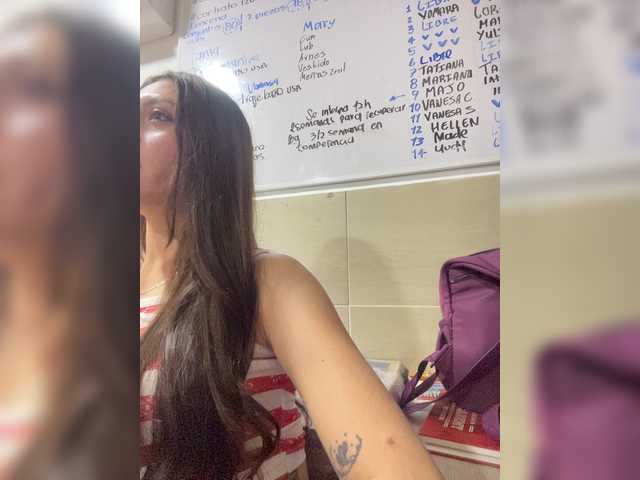 CheryelFoxx live cam on BongaCams