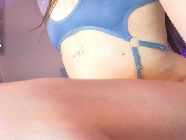 CheryelFoxx live cam on BongaCams
