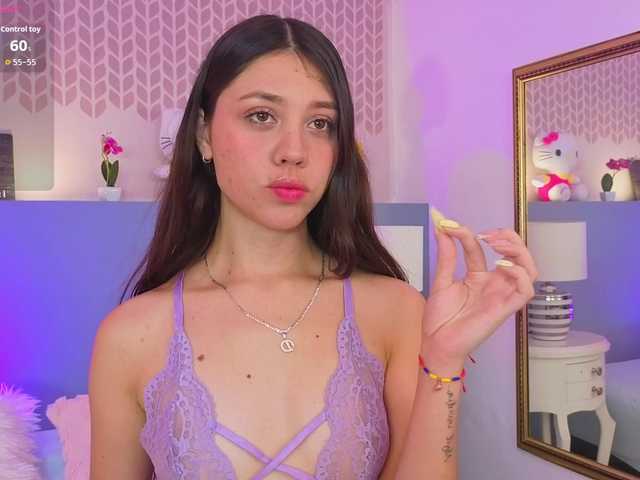 CheryelFoxx live cam on BongaCams