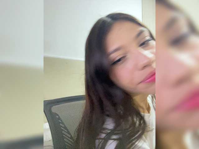 CheryelFoxx live cam on BongaCams