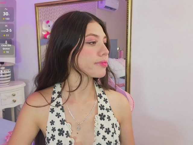 CheryelFoxx live cam on BongaCams