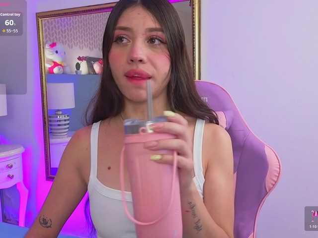 CheryelFoxx live cam on BongaCams