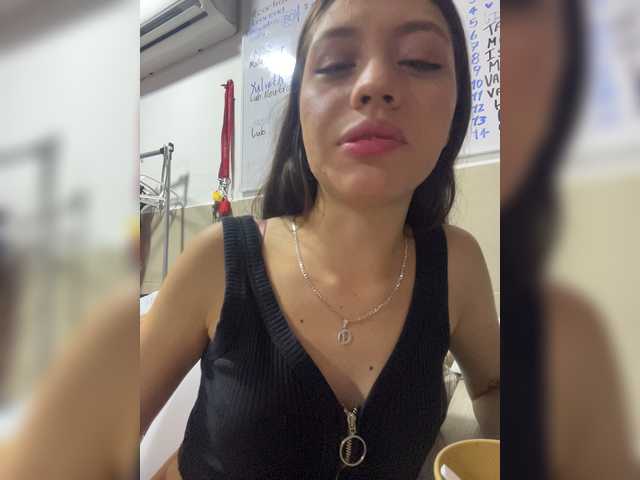 CheryelFoxx live cam on BongaCams