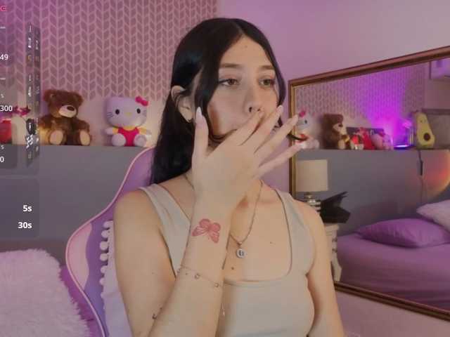 CheryelFoxx live cam on BongaCams