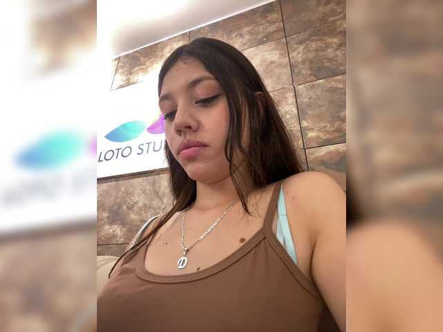 CheryelFoxx live cam on BongaCams