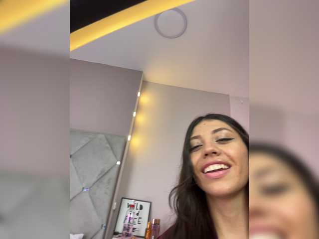 CheryelFoxx live cam on BongaCams