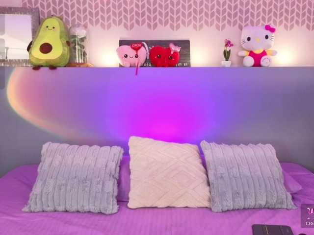CheryelFoxx live cam on BongaCams