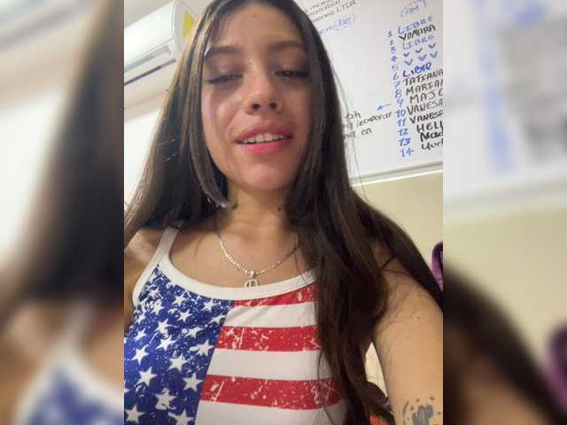 CheryelFoxx live cam on BongaCams