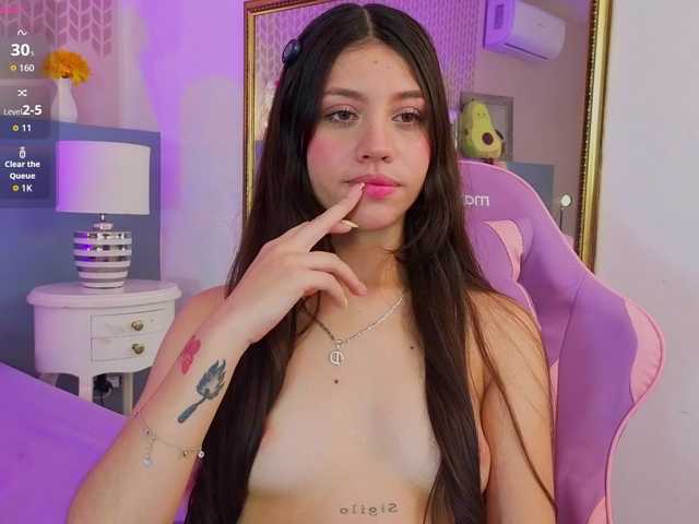 CheryelFoxx live webcam show