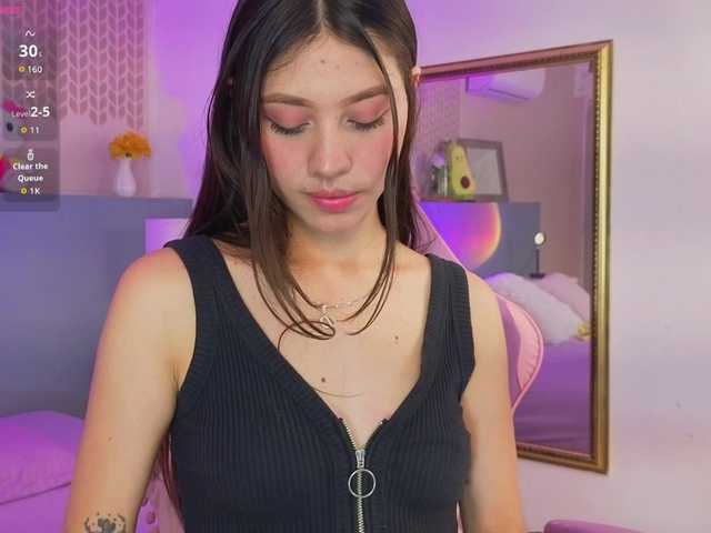 CheryelFoxx live cam on BongaCams