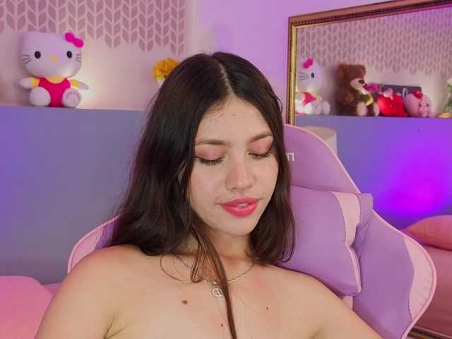 CheryelFoxx live cam on BongaCams
