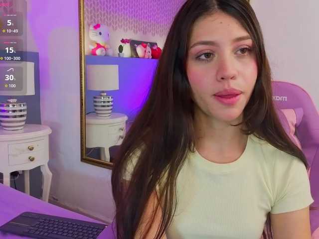 CheryelFoxx live cam on BongaCams