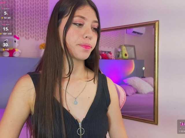 CheryelFoxx live cam on BongaCams