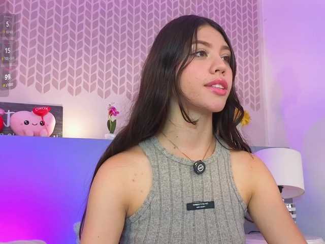 CheryelFoxx live cam on BongaCams