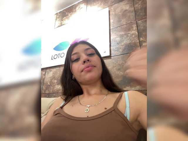 CheryelFoxx live cam on BongaCams