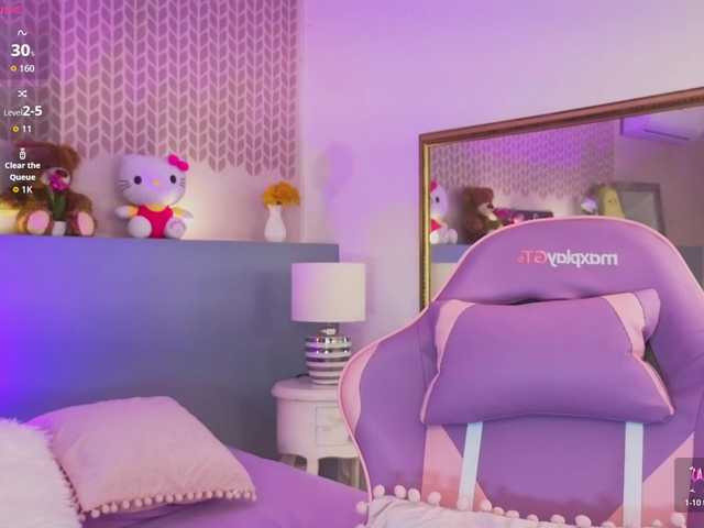 CheryelFoxx live cam on BongaCams