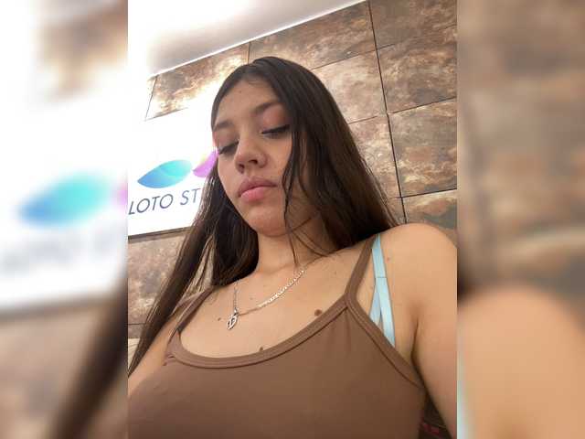 CheryelFoxx live cam on BongaCams