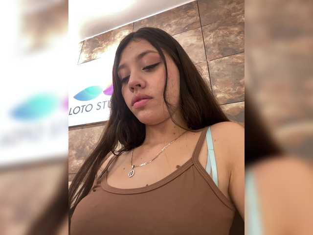 CheryelFoxx live cam on BongaCams