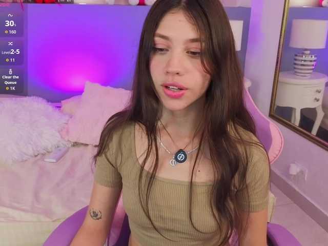 CheryelFoxx live webcam show