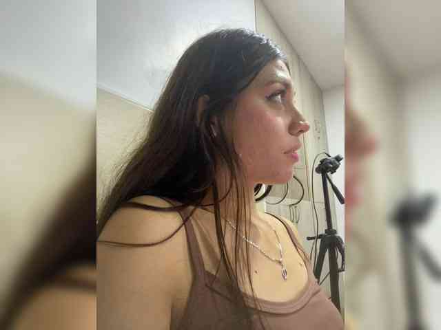 CheryelFoxx webcam