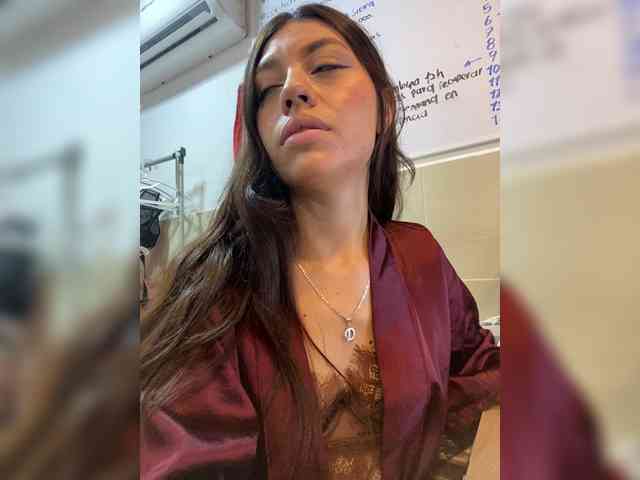 CheryelFoxx Live Webcam on BongaCams