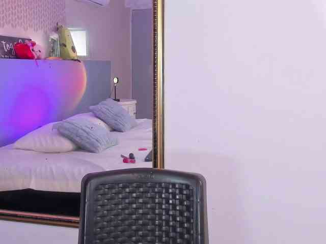 CheryelFoxx webcam