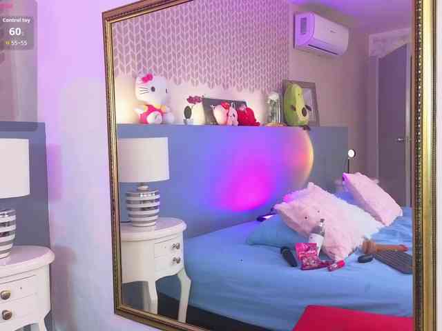 CheryelFoxx webcam