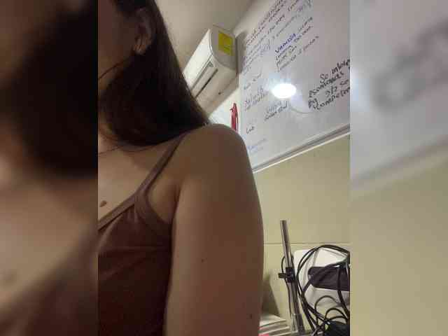 CheryelFoxx webcam