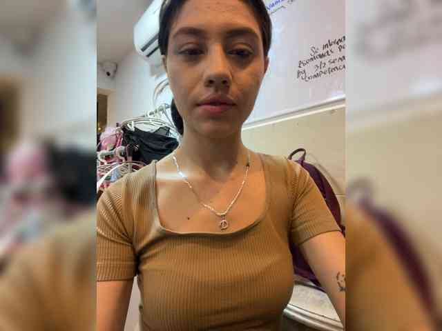 CheryelFoxx webcam