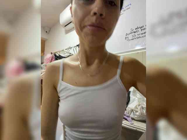 CheryelFoxx webcam