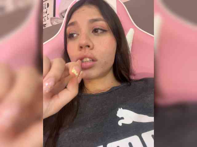 CheryelFoxx webcam