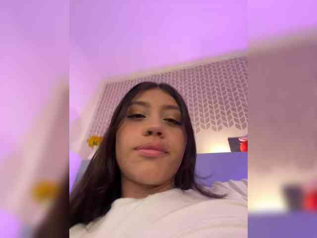CheryelFoxx webcam