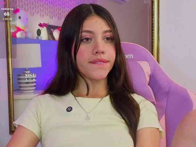 CheryelFoxx webcam