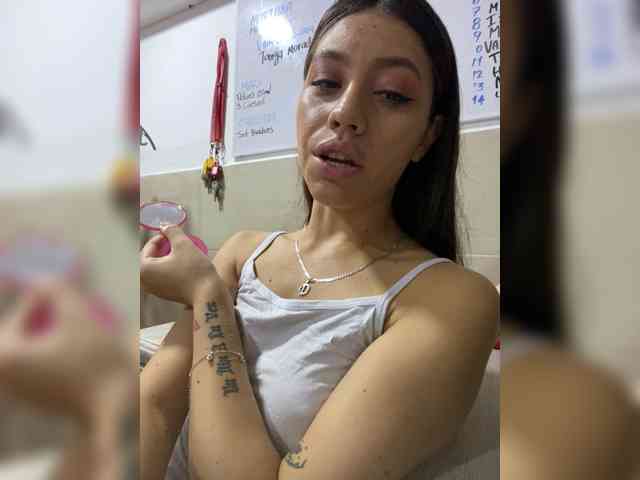CheryelFoxx webcam