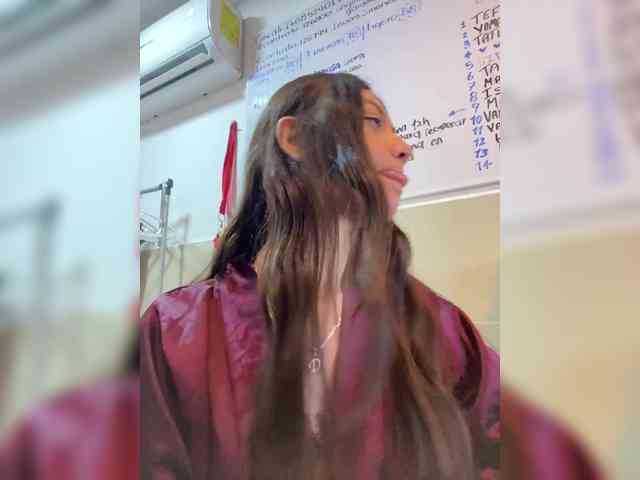 CheryelFoxx webcam