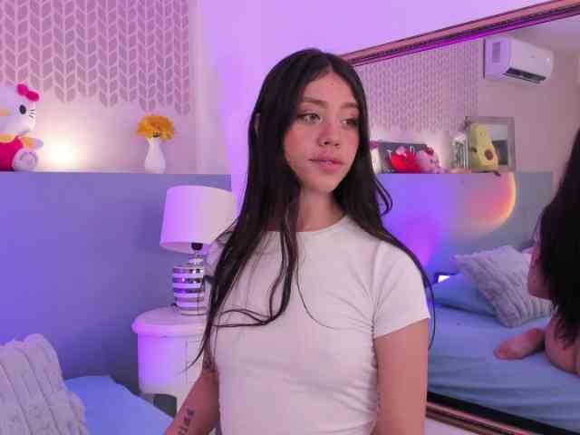 CheryelFoxx webcam