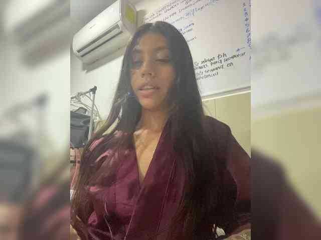 CheryelFoxx webcam