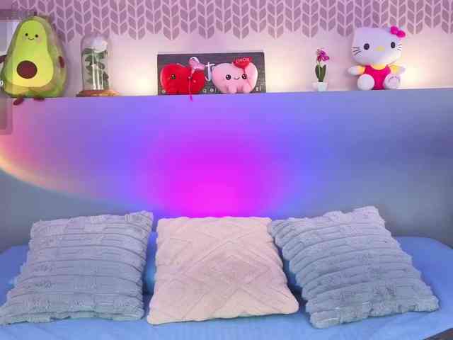 CheryelFoxx webcam