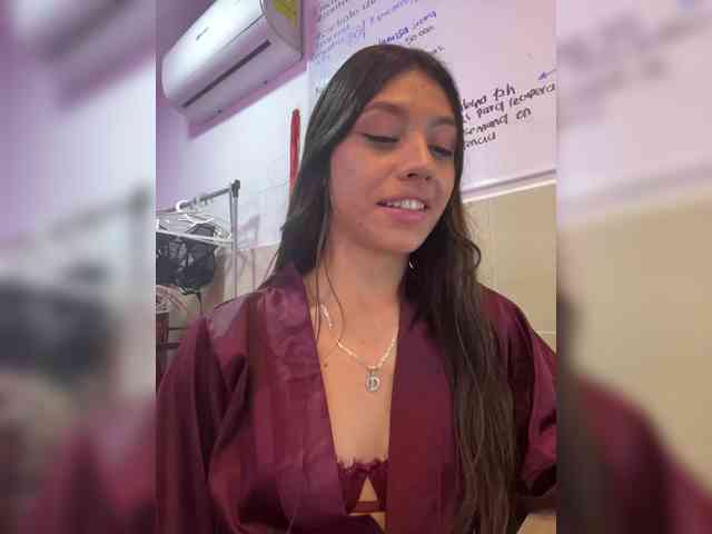 CheryelFoxx webcam
