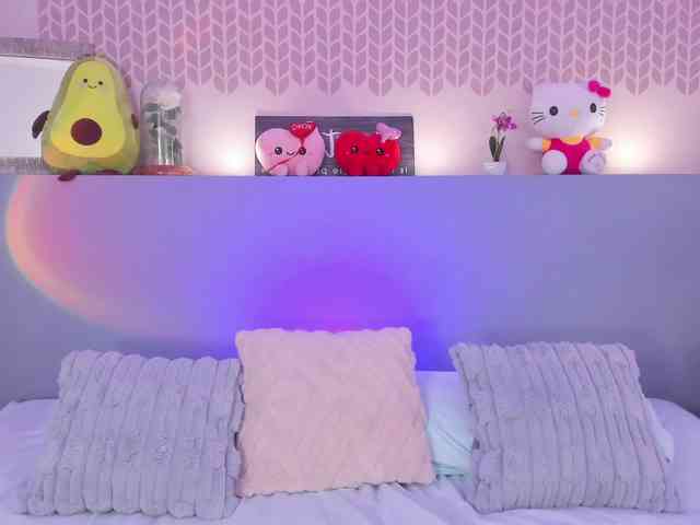 CheryelFoxx CheryelFoxx
