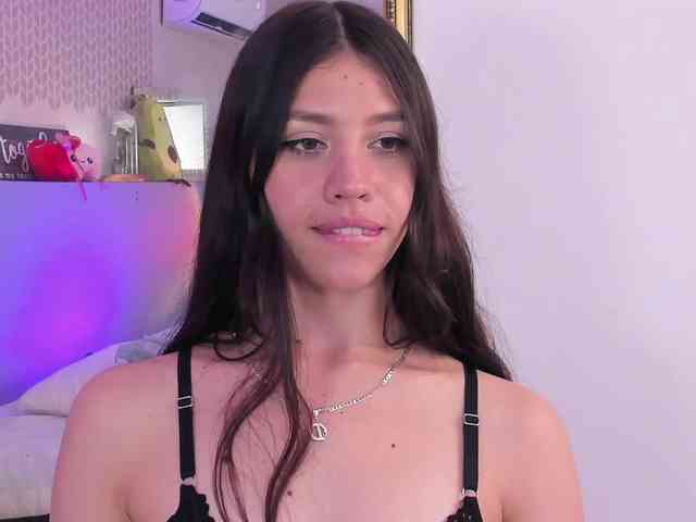 CheryelFoxx webcam