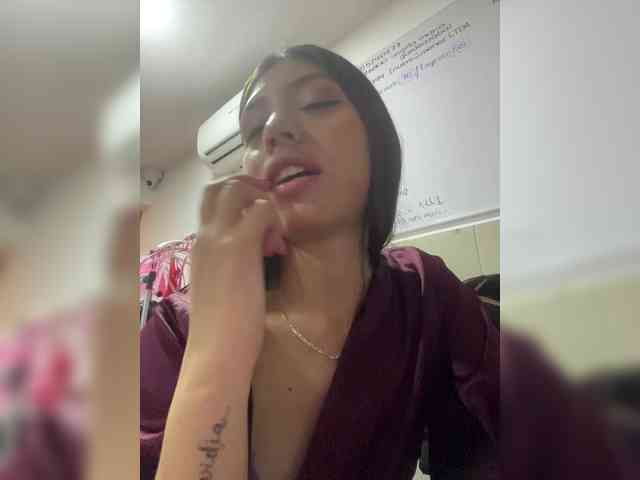 CheryelFoxx webcam