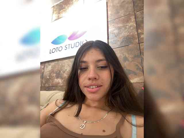 CheryelFoxx webcam